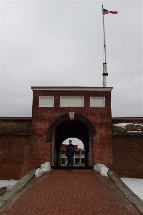 Fort McHenry National Monument and Historic Shrine | Raven About The ...