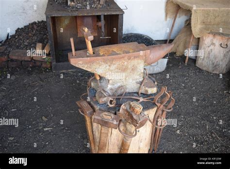 Old forge anvil Stock Photo - Alamy