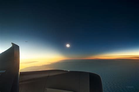 APOD: 2021 December 5 - Total Solar Eclipse Below the Bottom of the World