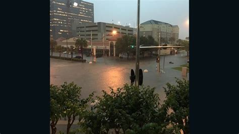 Houston flooding: At least 5 dead | CNN