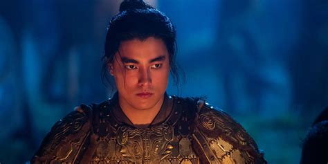 Mulan: 15 Actors Who Could Play Li Shang | Screen Rant