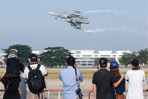 Seven Tips for Getting Started with Aviation Photography