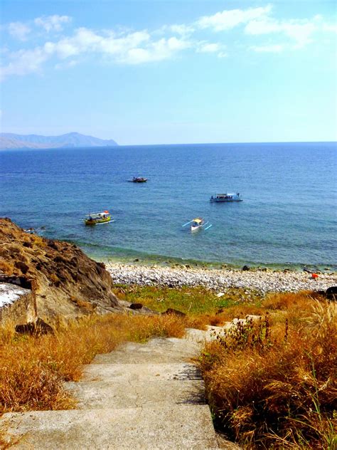 Elal Lasola Travel & Photography: Capones Island, Zambales