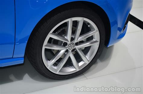 VW Polo TSI BlueMotion wheel - Geneva Live