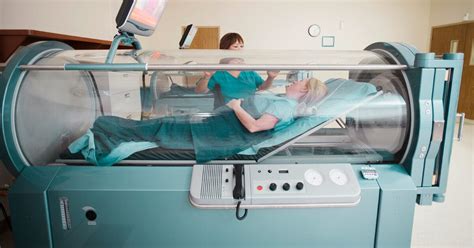 9 Hyperbaric Oxygen Therapy Side Effects and Risks