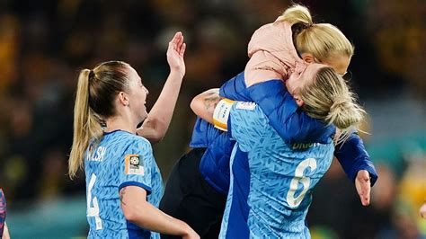 Women's World Cup: Equal pay for England's Lionesses 'long-term goal' | News UK Video News | Sky ...