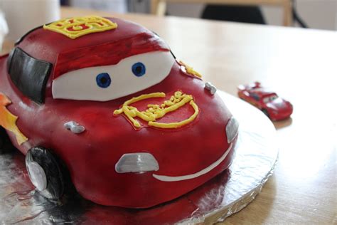 Lightning Mcqueen - CakeCentral.com