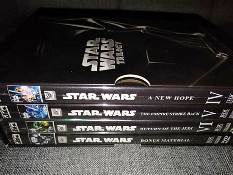 STAR WARS ORIGINAL TRILOGY DVD LIMITED EDITION (FamTA Star Wars ...