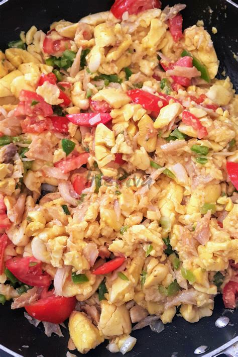 Ackee and Saltfish Recipe - Jamaican National Dish