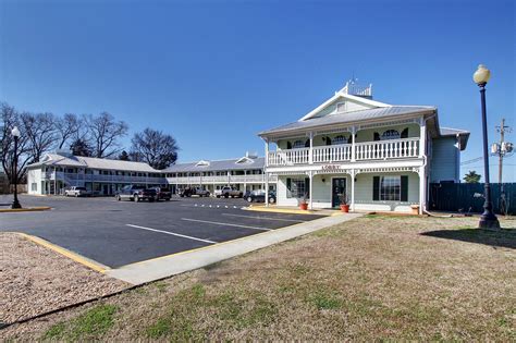 KEY WEST INN TUSCUMBIA $74 ($̶9̶1̶) - Updated 2022 Prices & Hotel ...