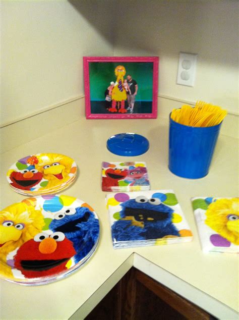 The Ultimate Life List: Sesame Street Themed Party