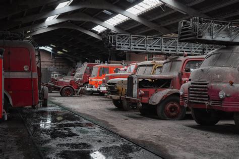 found a warehouse filled with hundreds of old fire trucks [OC ...