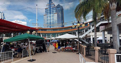 Jacksonville Landing Shooting In Florida Leaves 'Multiple' People Dead: Police | HuffPost