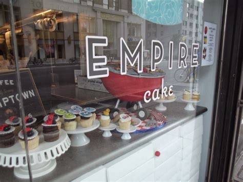 Living vicariously through cake: New York Cupcake Tour