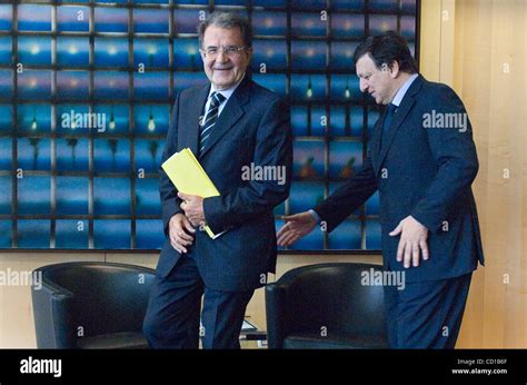 European Commission President Jose Manuel Barroso (L) welcomes former ...