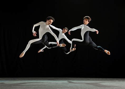 Rambert Dance Company | Dance company, Ballet rambert, Dance photos