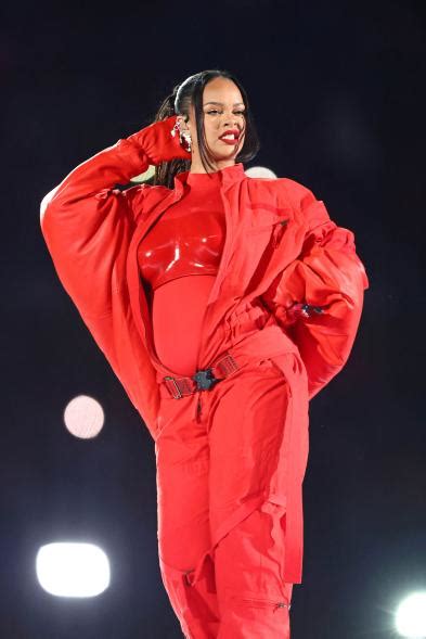 Pregnant Rihanna rocks red-hot outfit for Super Bowl 2023 halftime show