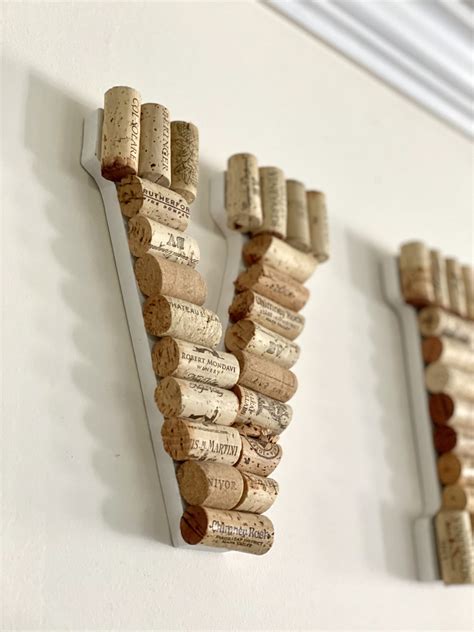 10 Incredibly Easy Wine Cork Projects - Craft and Sparkle