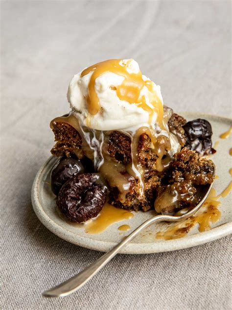 Agen prunes sticky toffee pudding | Taste France Magazine