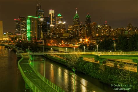 Philadelphia Skyline at Night Photograph Eagles Green | Etsy