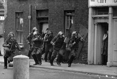 50 Years Later, Troubles Still Cast ‘Huge Shadow’ Over Northern Ireland - The New York Times