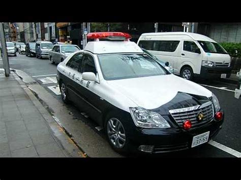 Japanese Police Car - Toyota Crown - Video