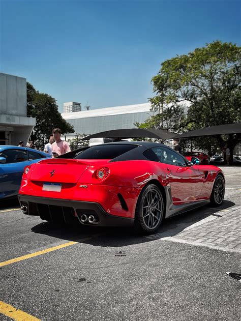 Rosso Corsa Ferrari 599 GTO at the 7º Passeio Entre Ferraris in São ...