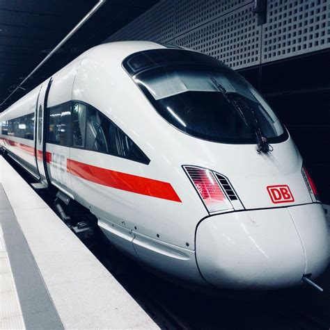 3 Reasons You Should Travel Through Europe By Train - Traveler Master