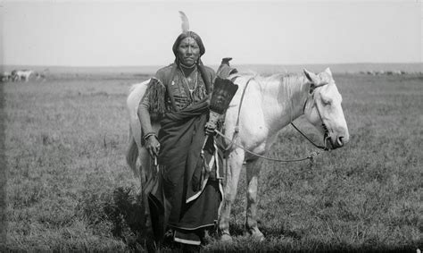 Native Americans : The Comanche Tribe