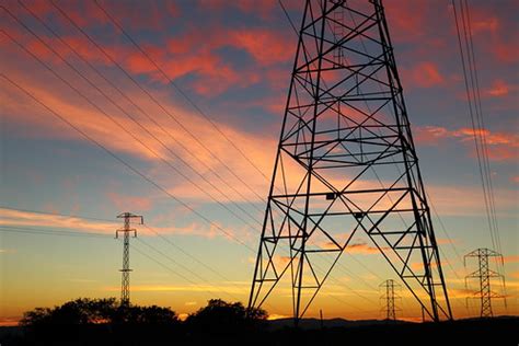 Power Lines Sunset | I have wanted to shoot this line of tow… | Flickr