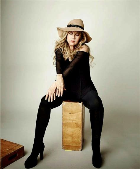 Stevie | Fashion 80s, Stevie nicks style, Stevie nicks fleetwood mac