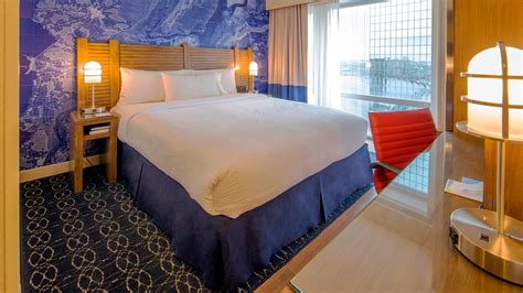 Hotels Financial District NYC | Fairfield Inn New York Manhattan/Financial