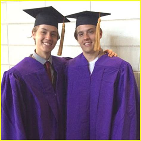 Dylan & Cole Sprouse Graduate With Honors From NYU! | Cole Sprouse ...