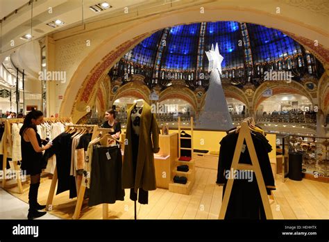 France, Paris, Galeries Lafayette on Boulevard Haussmann, interior with ...