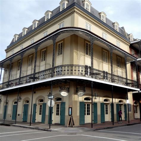 Find Your Favorite French Quarter Hotel - FrenchQuarter.com