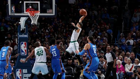 Jayson Tatum throws down a powerful fast-break dunk as Boston Celtics ...