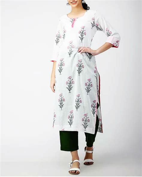 Floral Sanganeri Kurta by D'ART STUDIO | The Secret Label