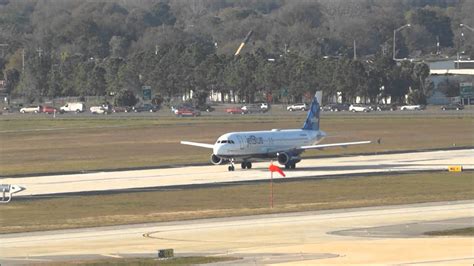 [HD] jetBlue Airways A320 takeoff from Tampa Airport - YouTube