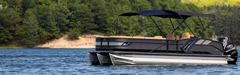 Crest Pontoons | Find Your Perfect Pontoon Boat Today!