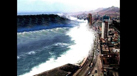 Japan Tsunami 2011 - YouTube