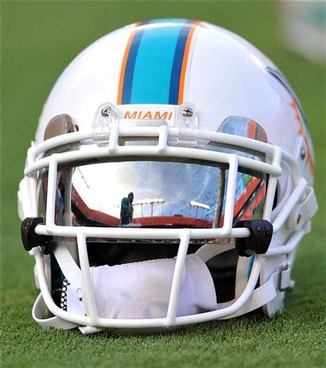 Miami Dolphins Football Helmet | Football helmets, Dolphins football ...