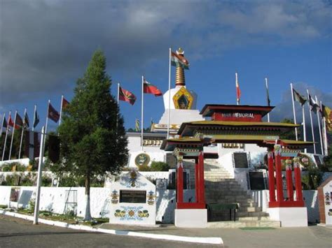 Entrance of War Memorial - Tawang | Veethi