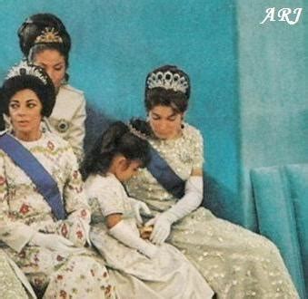 Artemisia's Royal Jewels: Iranian Royal Jewels: Princess Fatimeh’s ...