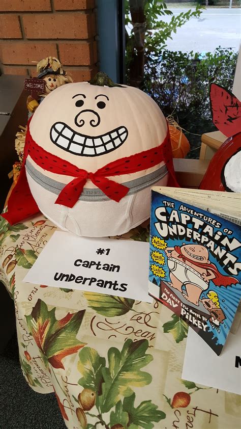 Captain Underpants themed pumpkin | Halloween pumpkin designs, Pumpkin ...