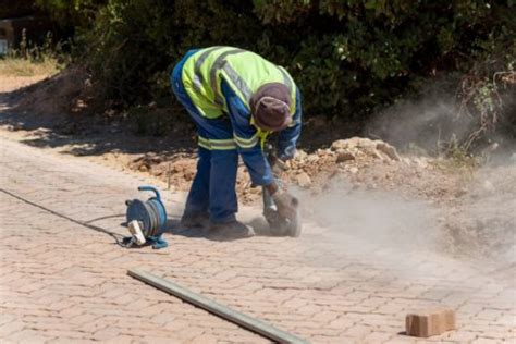 Cutting Concrete Properly — and Choosing The Right Tool For It! - ManMadeDIY