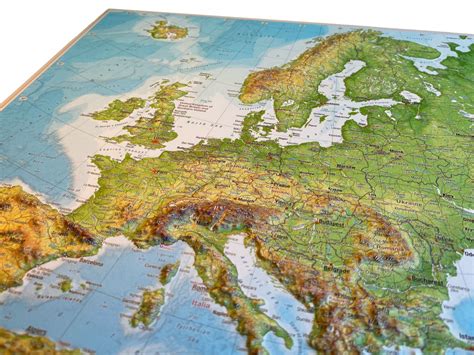 3D Raised Relief Map Europe small (english) - georelief GbR