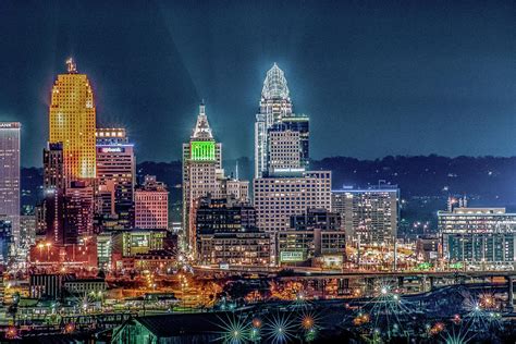 Cincinnati Ohio Skyline During December Photograph by Dave Morgan