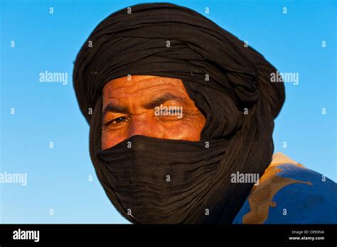 Tuareg man wearing the traditional tagelmust, Marrakesh, Morocco ...