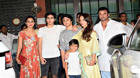 Sohail Khan With His Sons Yohan Khan And Nirvaan Khan And Wife At ...