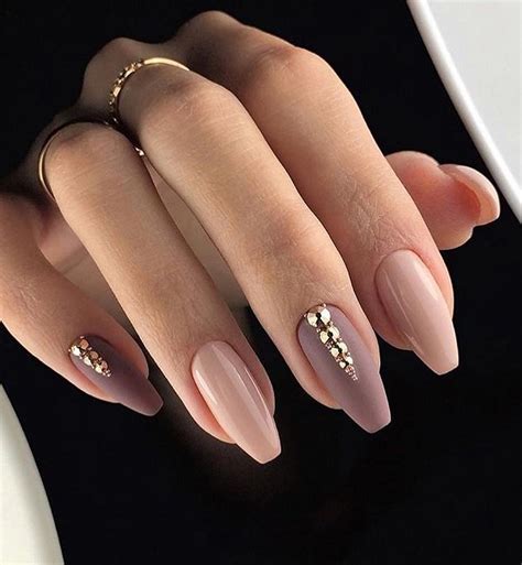 40+ Chic Classy Nail Art Ideas – NiceStyles